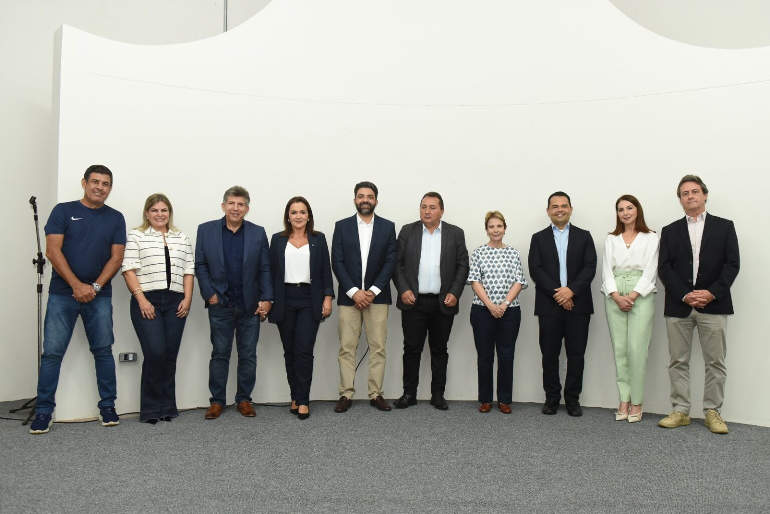 No momento, você está visualizando Prefeita empossa secretários e destaca novos investimentos para Campo Grande