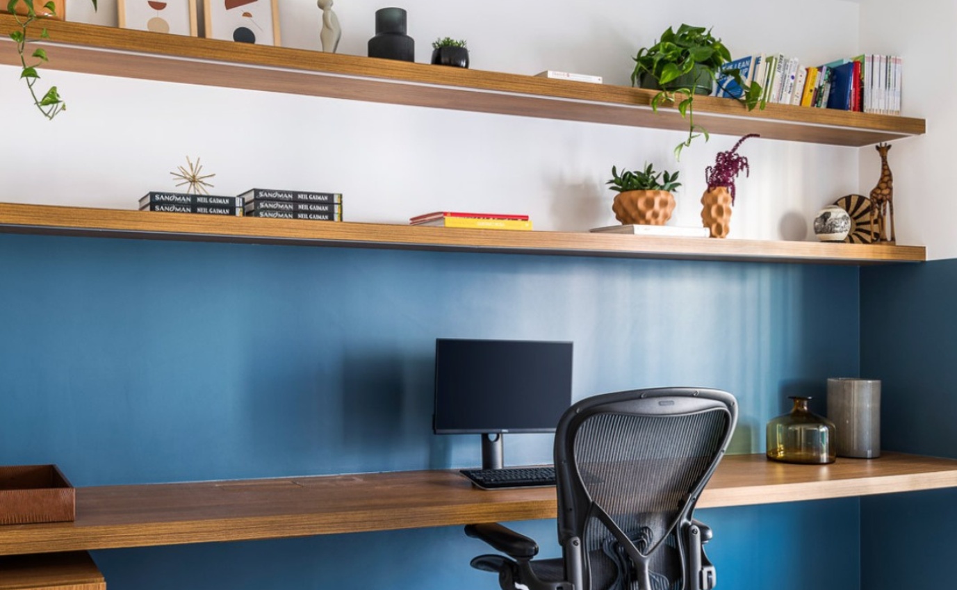 No momento, você está visualizando CORES PARA HOME OFFICE: Como escolher tons que aumentam foco e bem-estar