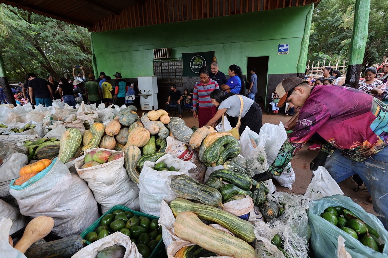 No momento, você está visualizando Prefeitura entrega mais 5 toneladas de alimentos às famílias da Reserva Indígena