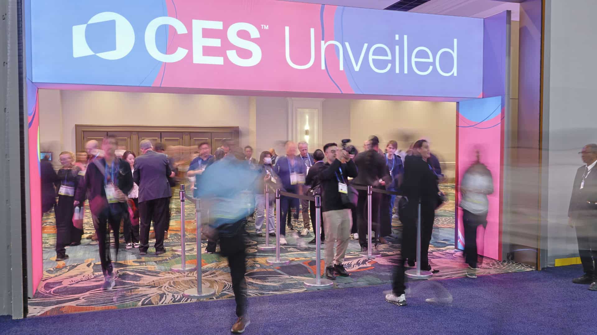 No momento, você está visualizando INOVAÇÕES NA FEIRA: CES 2026 começa com IA no centro do palco