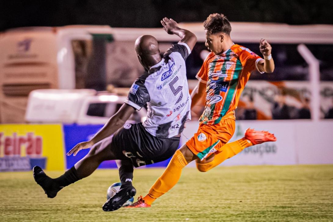 No momento, você está visualizando Naviraiense embala após vitória no Virotão e mira subida na tabela na terceira rodada do Estadual