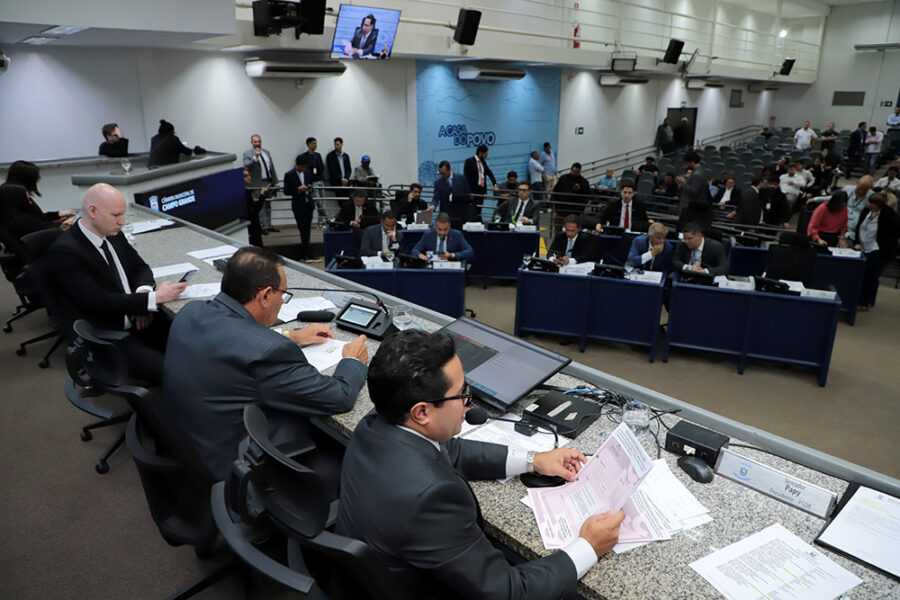No momento, você está visualizando CÂMARA CG: Vereadores votam projetos sobre transparência e multas de trânsito nesta quinta-feira