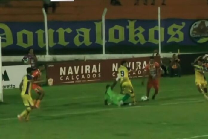 No momento, você está visualizando Empate mantém Naviraiense líder isolado no Sul-Mato-Grossense