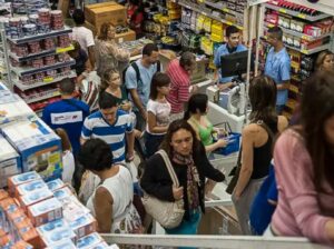 Leia mais sobre o artigo Brasileiros que trabalham no comércio precisam obedecer nova regra a partir de 1º de março