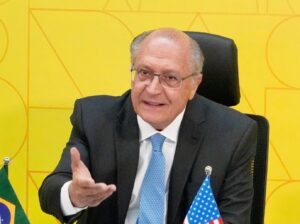 Leia mais sobre o artigo TARIFAÇO: Alckmin diz que Brasil foi o ‘país mais beneficiado do mundo’ com novas medidas de Trump