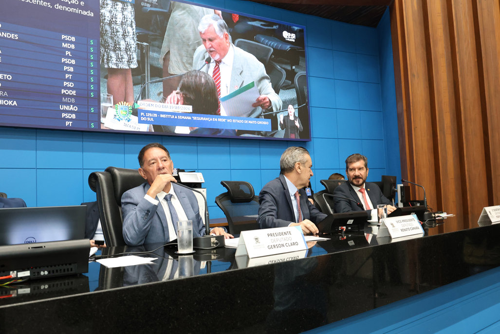 No momento, você está visualizando ALEMS: Proposta prioriza transferência e matrícula a filhos de vítimas de feminicídio