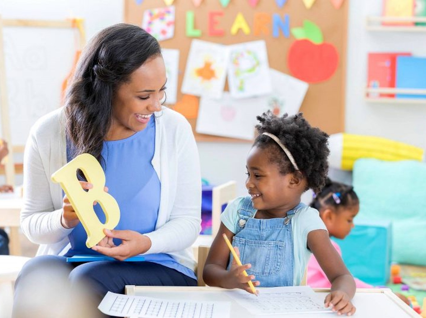 No momento, você está visualizando Brasil atinge meta com 66% das crianças alfabetizadas em idade certa