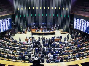 Leia mais sobre o artigo Câmara aprova criação de política nacional e de cadastro para estudantes com altas habilidades