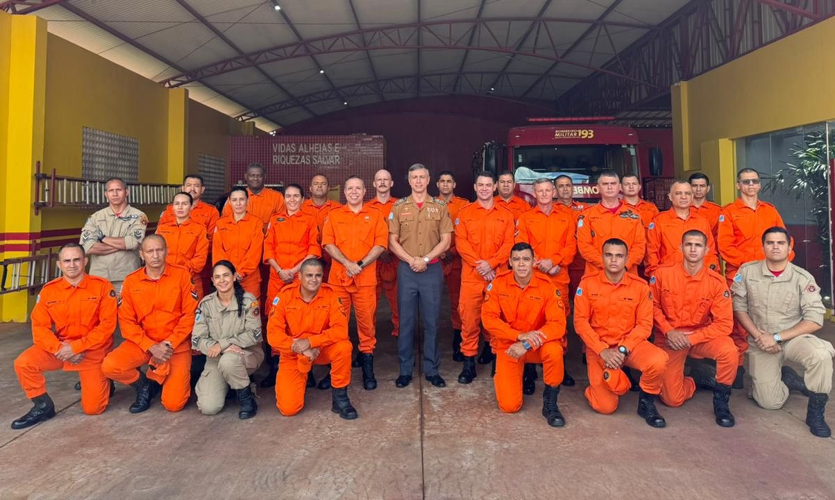 No momento, você está visualizando Rota de Inspeção com o Comandante-Geral visita quartéis em Naviraí e Mundo Novo