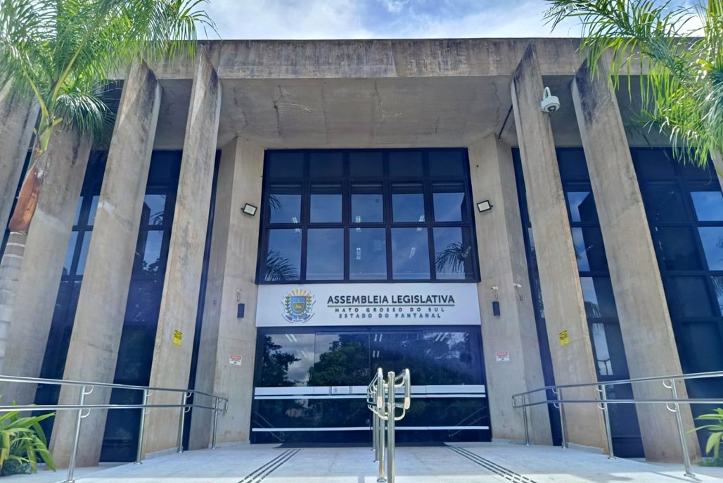 No momento, você está visualizando CONCURSO ALEMS: Prova objetiva será realizada neste domingo, dia 29