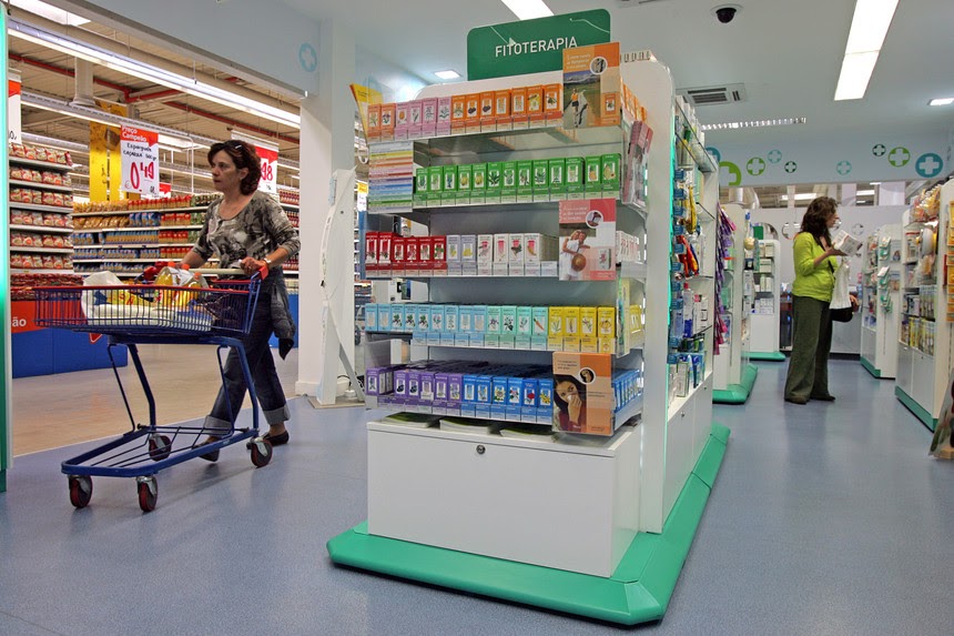 No momento, você está visualizando Deputados da Câmara aprovam venda de remédios em supermercados; proposta vai à sanção