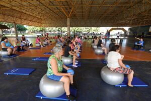 Leia mais sobre o artigo Prefeitura implanta aulas inéditas de pilates no Jorjão e amplia atividades gratuitas