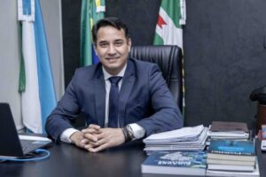 Leia mais sobre o artigo Prefeito de Naviraí, Rodrigo Sacuno, convida para edição histórica de 30 anos da Exponavi