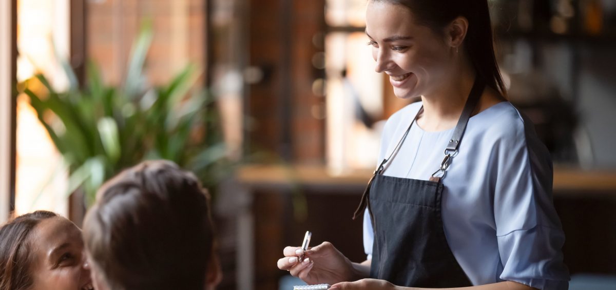 No momento, você está visualizando Funsat oferece 1.213 vagas de empego nesta quinta-feira