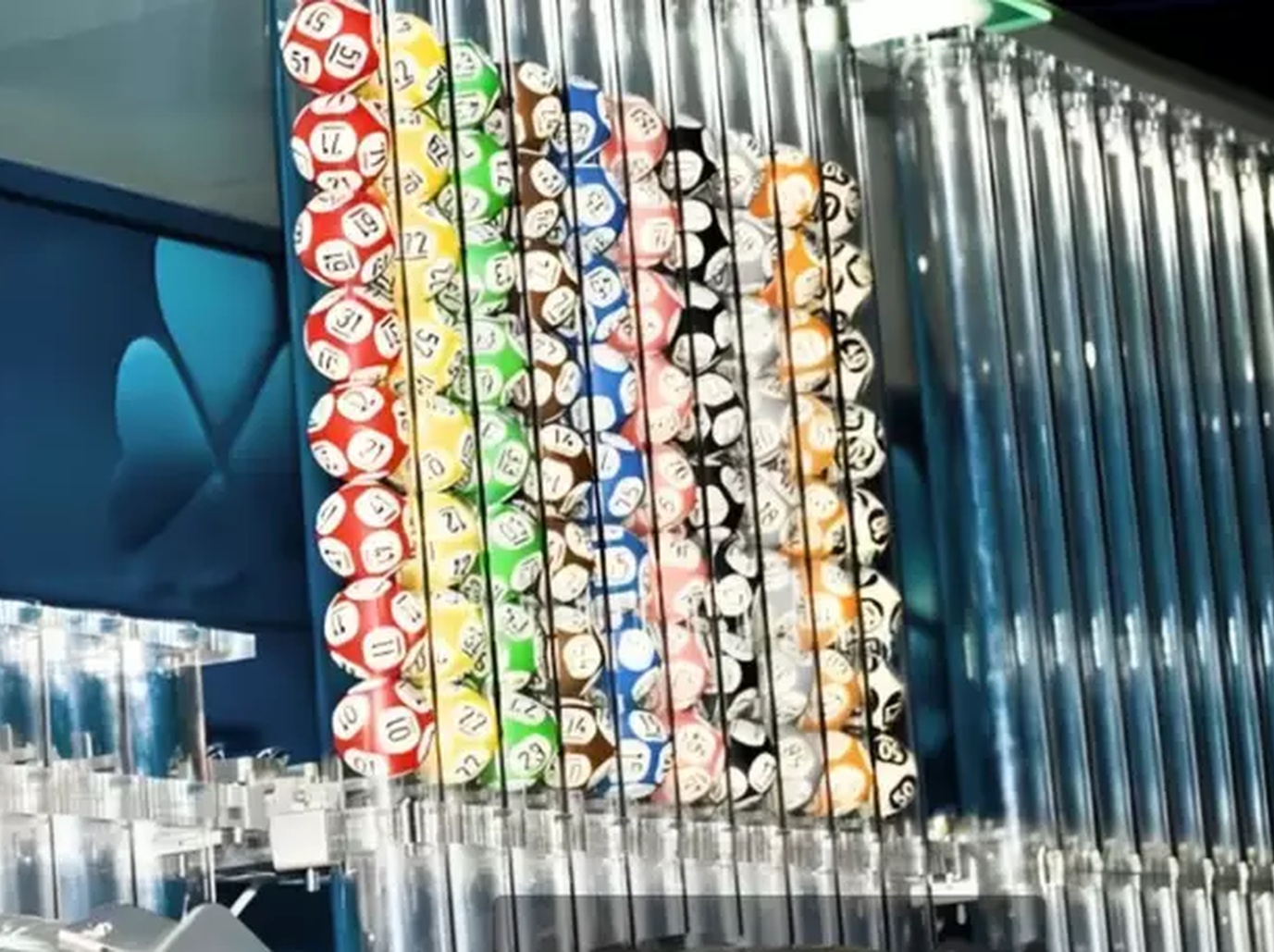 No momento, você está visualizando MEGA-SENA 2985: Três apostas simples levam R$ 34,8 mil em MS