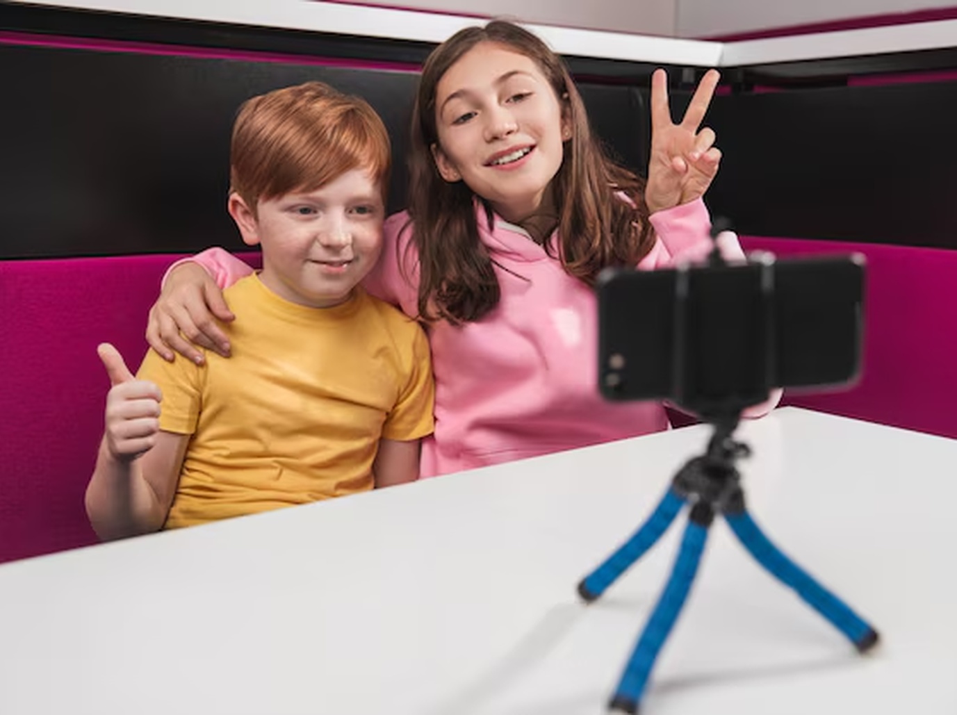 No momento, você está visualizando Meta faz acordo e bloqueará conta de criança ‘influencer’ sem aval judicial