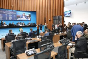 Leia mais sobre o artigo ALEMS: Revisão Geral Anual de vencimentos e subsídios dos servidores públicos segue à sanção