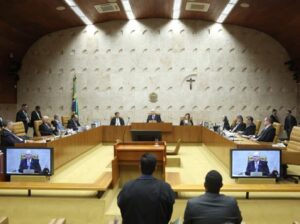Leia mais sobre o artigo STF aprova regra para reduzir supersalários no serviço público; veja como ficou
