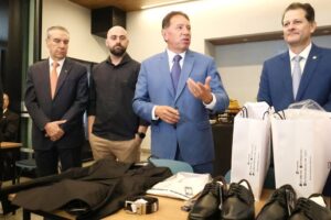 Leia mais sobre o artigo ALEMS: Mesa Diretora da Casa de Leis reforça compromisso com a valorização dos servidores