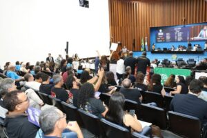 Leia mais sobre o artigo ALEMS: CCJR aprova pareceres e sete projetos seguem à Ordem do Dia para votação