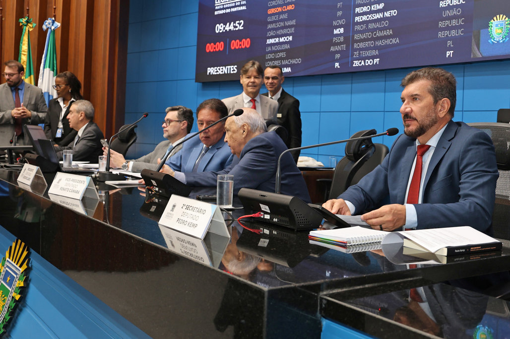 No momento, você está visualizando ALEMS: Proposta inclui Festa Junina de Naviraí no Calendário de Eventos de MS