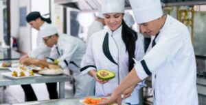 Leia mais sobre o artigo Com mais de 1,4 mil vagas, Funsat abre oportunidades em diversas áreas na Capital