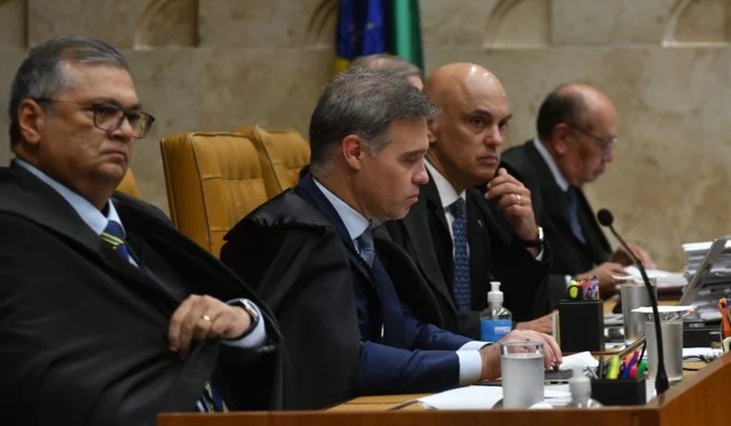No momento, você está visualizando Entidades de juízes pedem ao STF mais tempo para restringir penduricalhos