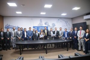 Leia mais sobre o artigo CÂMARA CG: Projeto da LDO é entregue e prevê R$ 7,2 bilhões para 2027