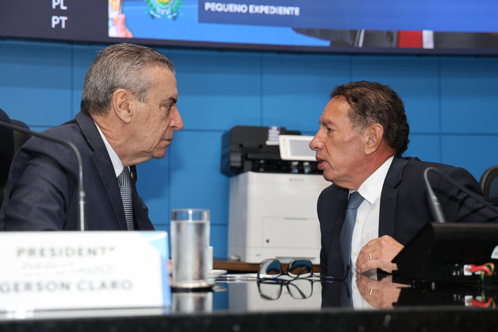 No momento, você está visualizando ALEMS vota projeto que dá transparência na conta para quem gera energia solar