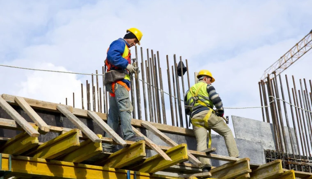 No momento, você está visualizando Setor da construção se opõe à liberação do FGTS para trabalhadores pagarem dívidas
