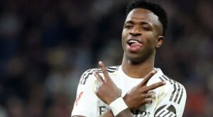 Leia mais sobre o artigo Site coloca Vini Jr. como um dos favoritos à Bola de Ouro 2026; veja a lista