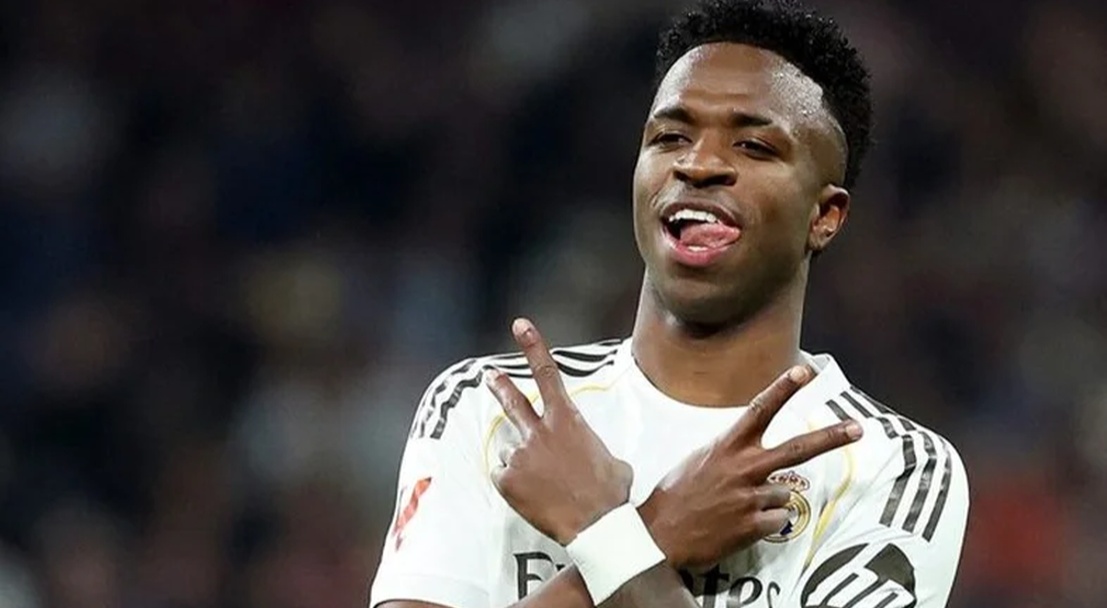 No momento, você está visualizando Site coloca Vini Jr. como um dos favoritos à Bola de Ouro 2026; veja a lista