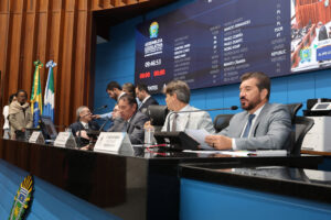 Leia mais sobre o artigo ALEMS debate o futuro do leite em Mato Grosso do Sul durante o 4º Seminário Estadual