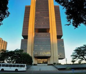 Leia mais sobre o artigo BOLETIM FOCUS: Mercado eleva previsão da inflação para 4,91% este ano