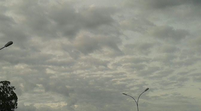 No momento, você está visualizando Frente fria mantém Campo Grande nublada e derruba temperaturas em MS
