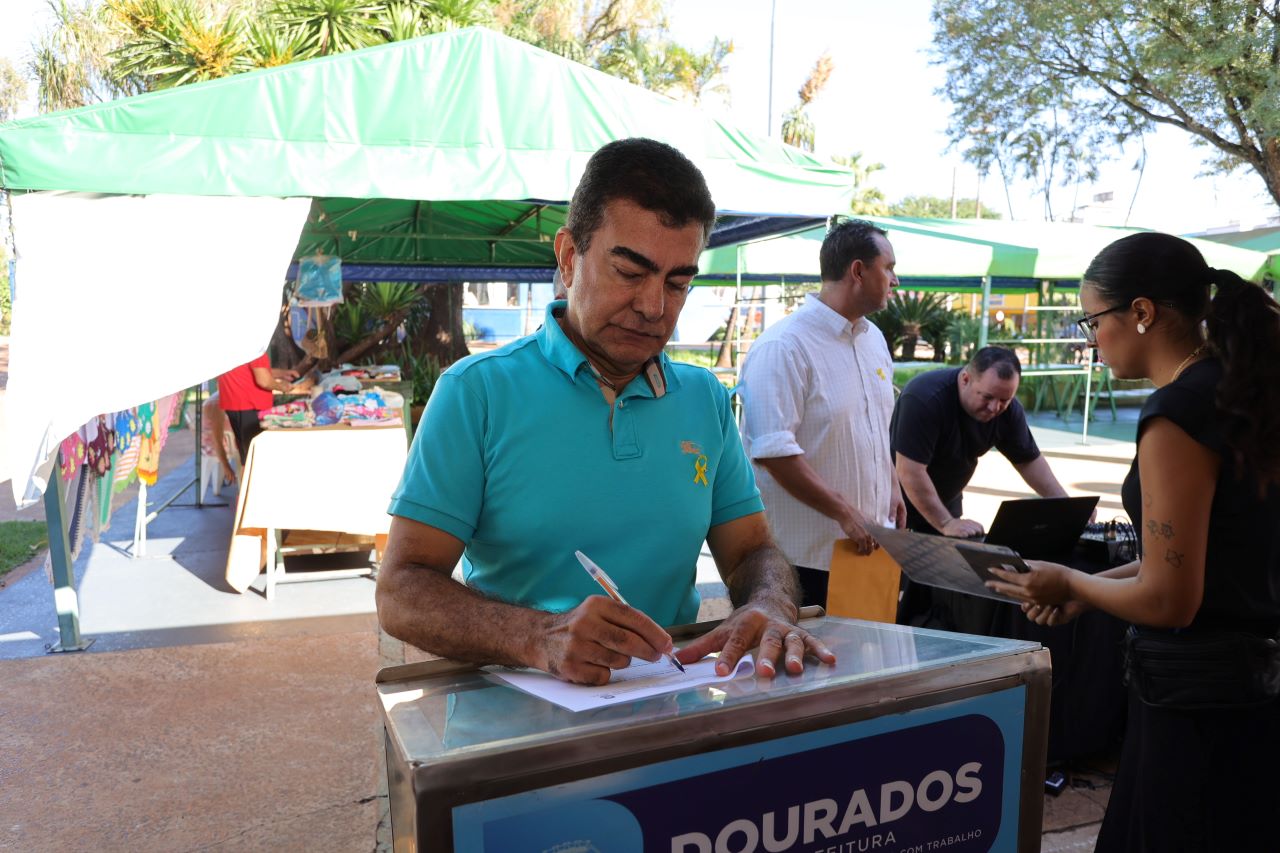 No momento, você está visualizando Prefeito de Dourados edita Decreto regulamentando circulação de ciclomotores e bicicletas elétricas