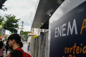 Leia mais sobre o artigo ENEM 2026: Inscrições começam nesta segunda-feira; taxa é de R$ 85