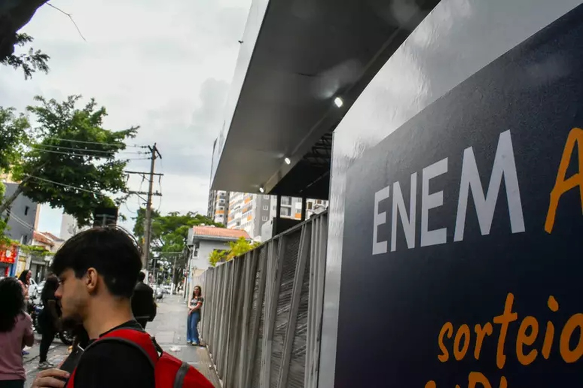 No momento, você está visualizando ENEM 2026: Inscrições começam nesta segunda-feira; taxa é de R$ 85