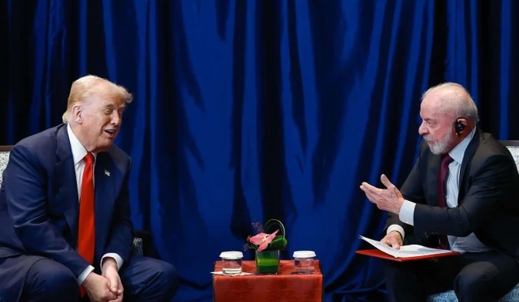No momento, você está visualizando Na Casa Branca, Lula e Trump falarão de Pix, terras raras e facções