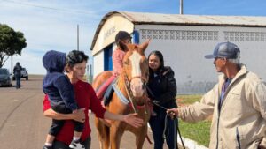 Leia mais sobre o artigo Naviraí inicia avaliações para implantação do projeto de equoterapia