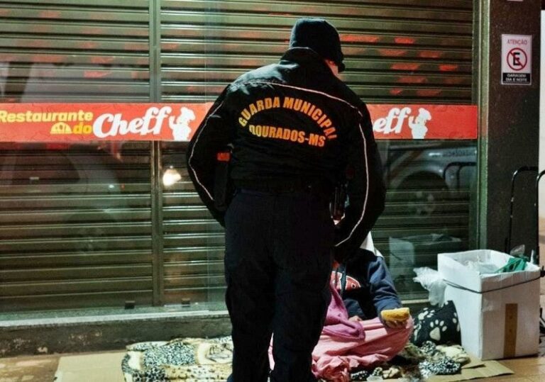 No momento, você está visualizando Prefeitura de Dourados reforça ações de apoio às pessoas em situação de rua durante onda de frio