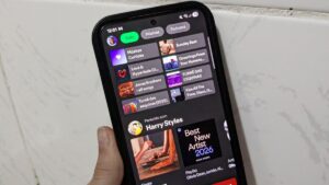 Leia mais sobre o artigo Spotify lança Studio, novo aplicativo de IA para criar podcasts e playlists personalizadas