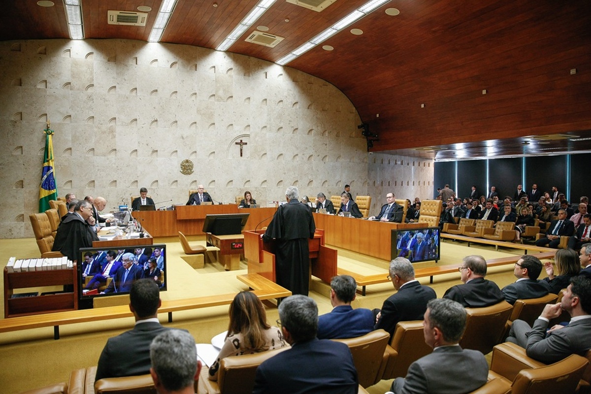 No momento, você está visualizando STF começa julgamento sobre mudanças na Lei da Ficha Limpa