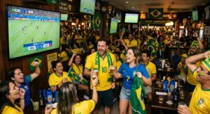 Leia mais sobre o artigo Bares e restaurantes terão faturamento recorde com Copa do Mundo, diz CNC