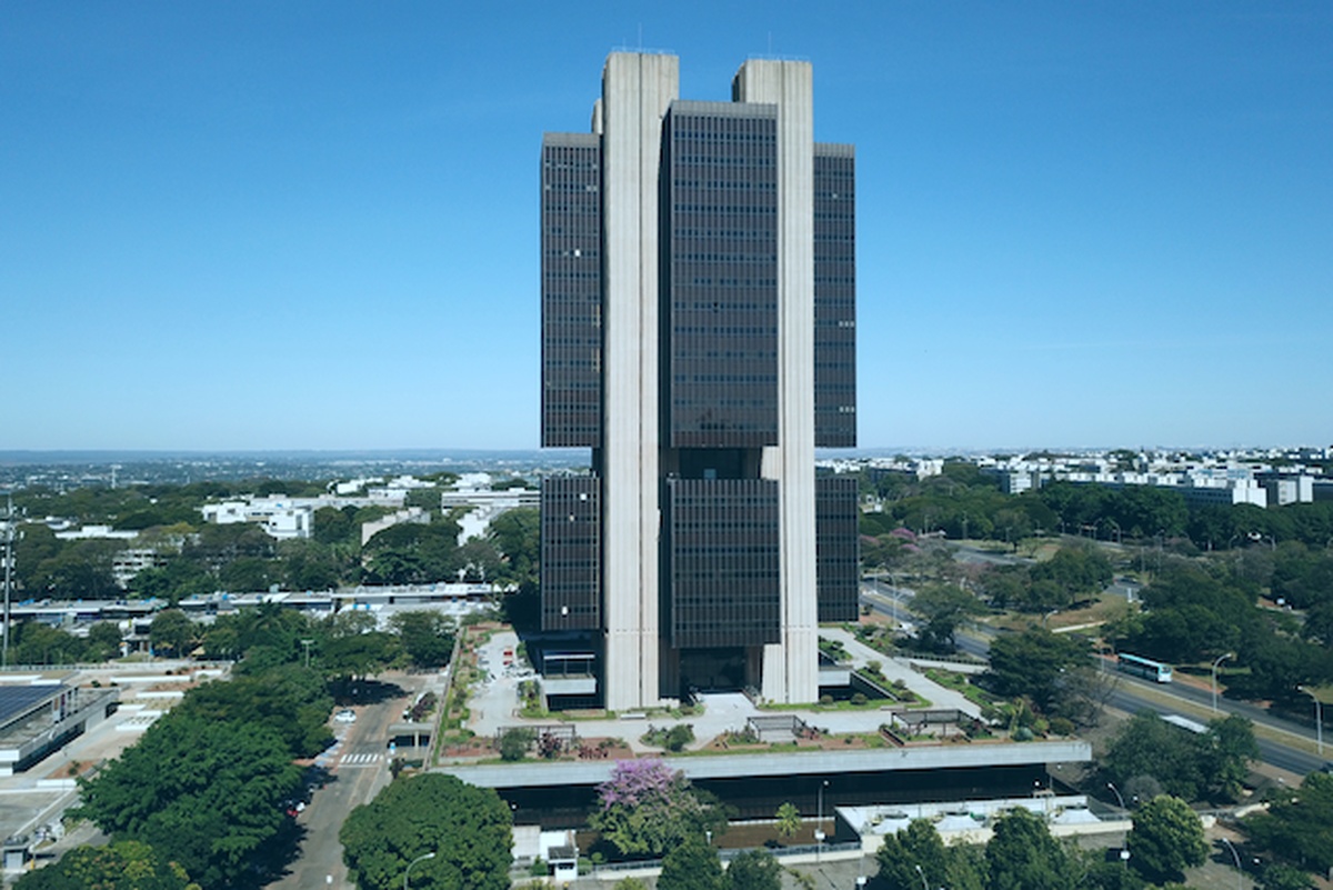 No momento, você está visualizando BOLETIM FOCUS: Selic no fim de 2026 segue em 13,25% pela segunda semana seguida
