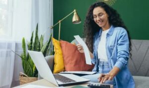 Leia mais sobre o artigo Caravana do Crédito leva orientações e oportunidades para empreendedores de Naviraí