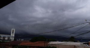 Leia mais sobre o artigo MS terá fim de semana com chuva forte