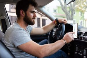 Leia mais sobre o artigo CMN veta taxa de cadastro em crédito para motoristas de app