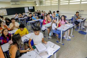 Leia mais sobre o artigo Conferência em Campo Grande debate metas da educação de MS para os próximos 10 anos