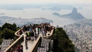Leia mais sobre o artigo Gastos de turistas estrangeiros no Brasil somam R$ 25 bilhões em 5 meses